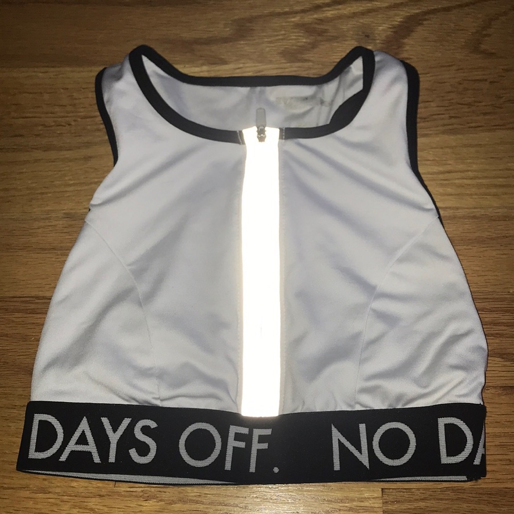 No days off zipper sports bra (look at other photo